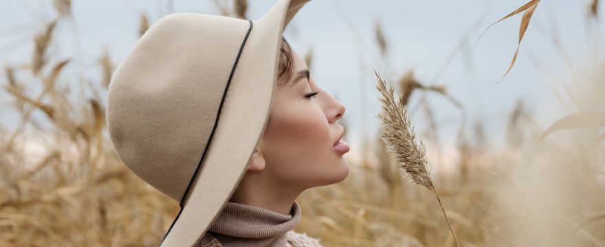 Жіноча водолазка - must-have у зимовому гардеробі.