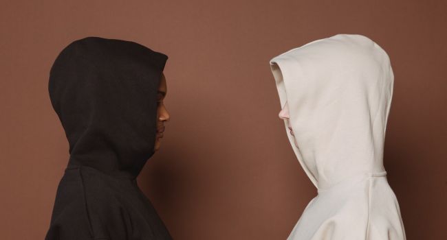 Що таке оверсайз в одязі та як його носити