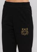 Штани жіночі зимові прямі Only Women чорні з золотим тигром під кишенею спереду (низький зріст) Штани жіночі зимові прямі Only Women чорні з золотим тигром під кишенею спереду (низький зріст)