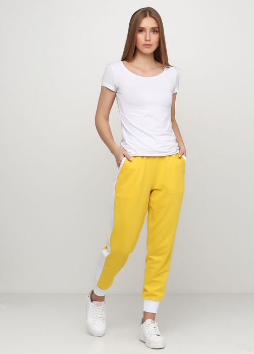Штани-джогери жіночі літні Only Women жовті з білою смугою збоку Штани-джогери жіночі літні Only Women жовті з білою смугою збоку