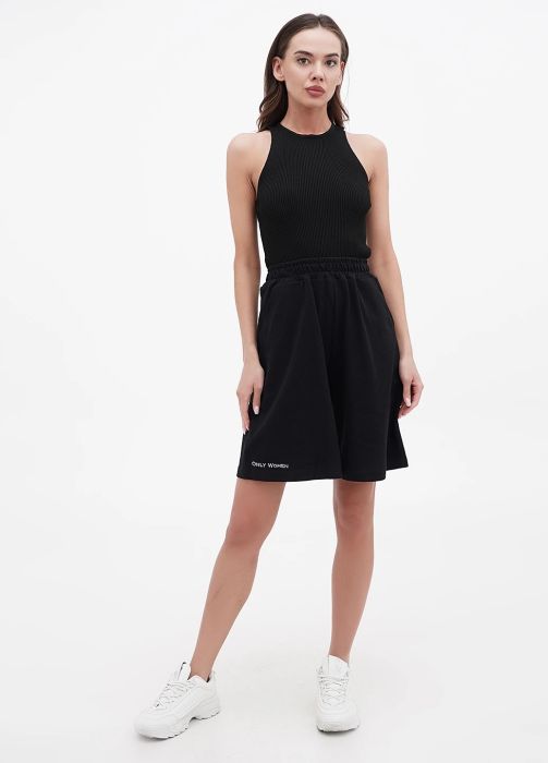 Шорти жіночі літні Only Women чорні з білою вишивкою подовжені (лакоста)