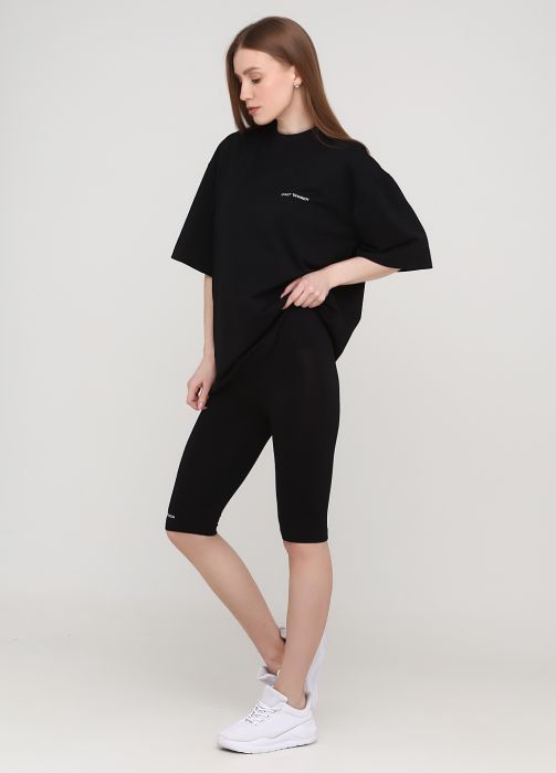 Капрі жіночі літні Only Women чорні з маленькою білою вишивкою спереду